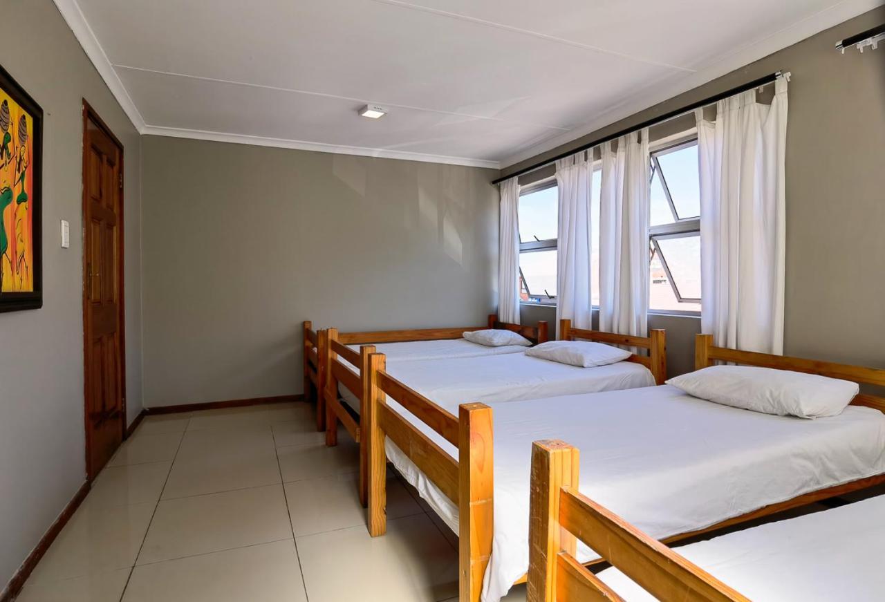 Ballito Backpackers Exterior photo
