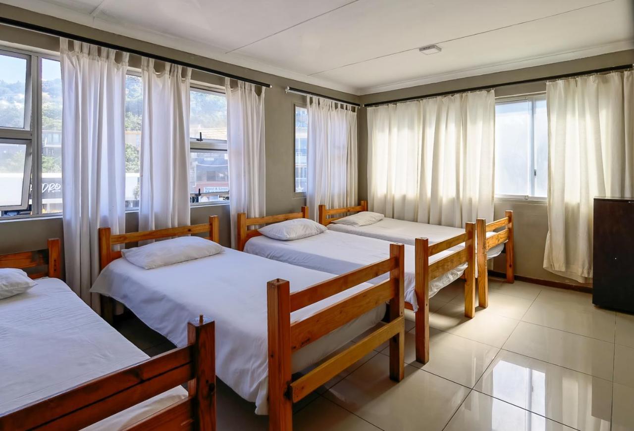 Ballito Backpackers Exterior photo