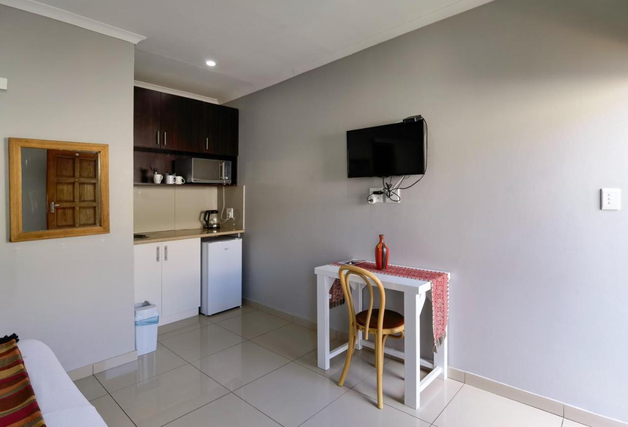 Ballito Backpackers Exterior photo